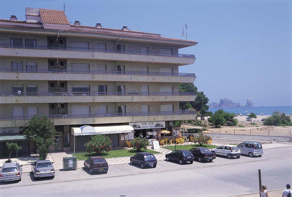 Apartamentos Salles Beach レスタルティット エクステリア 写真