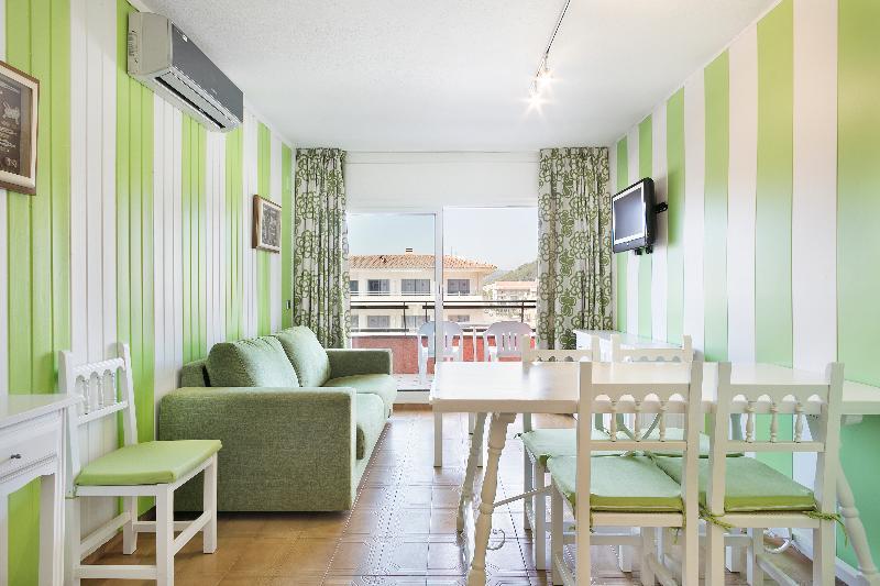 Apartamentos Salles Beach レスタルティット エクステリア 写真