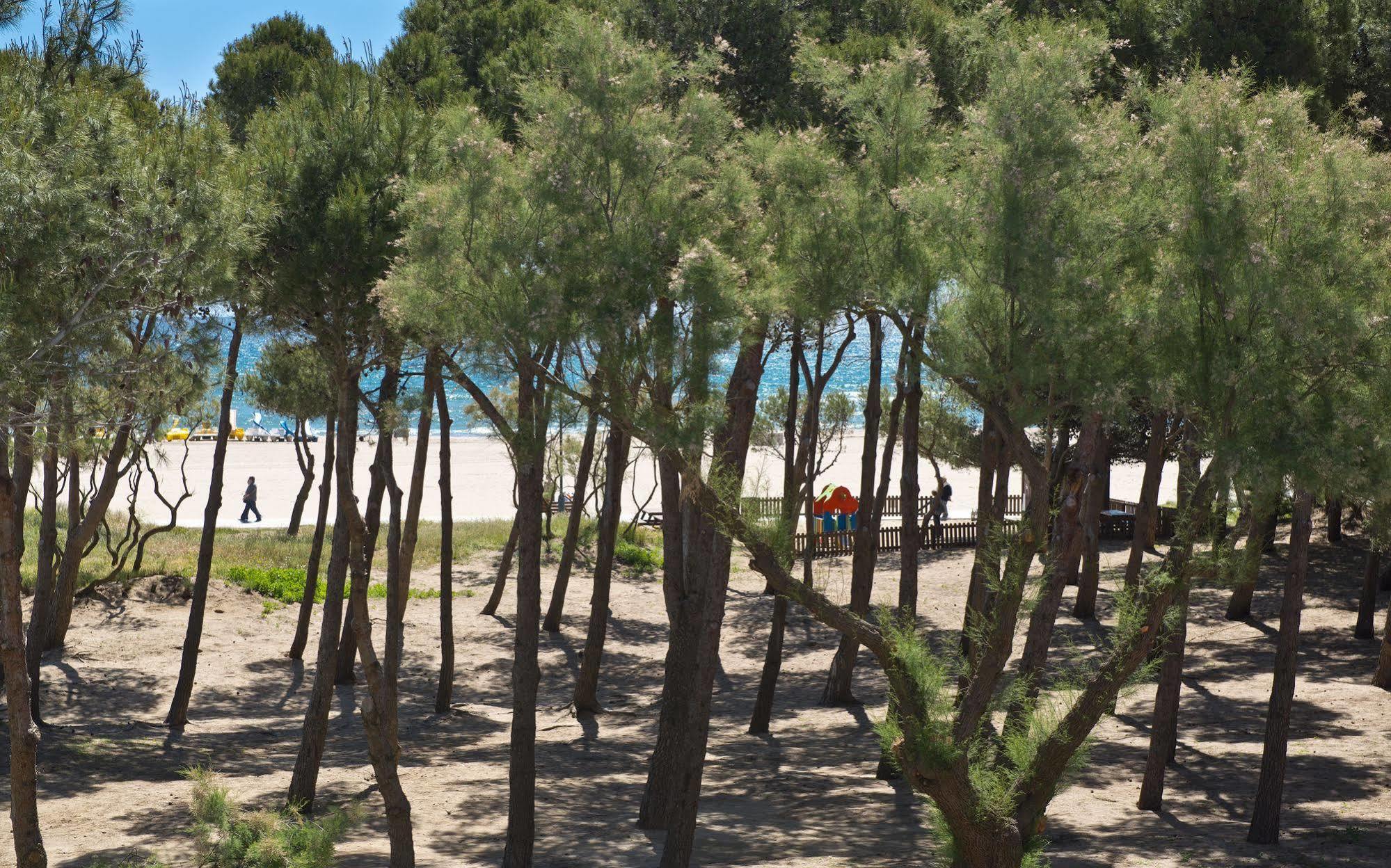Apartamentos Salles Beach レスタルティット エクステリア 写真